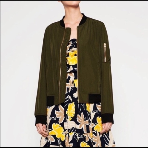 Zara Green Lightweight Bomber Jacket - Picture 1 of 9